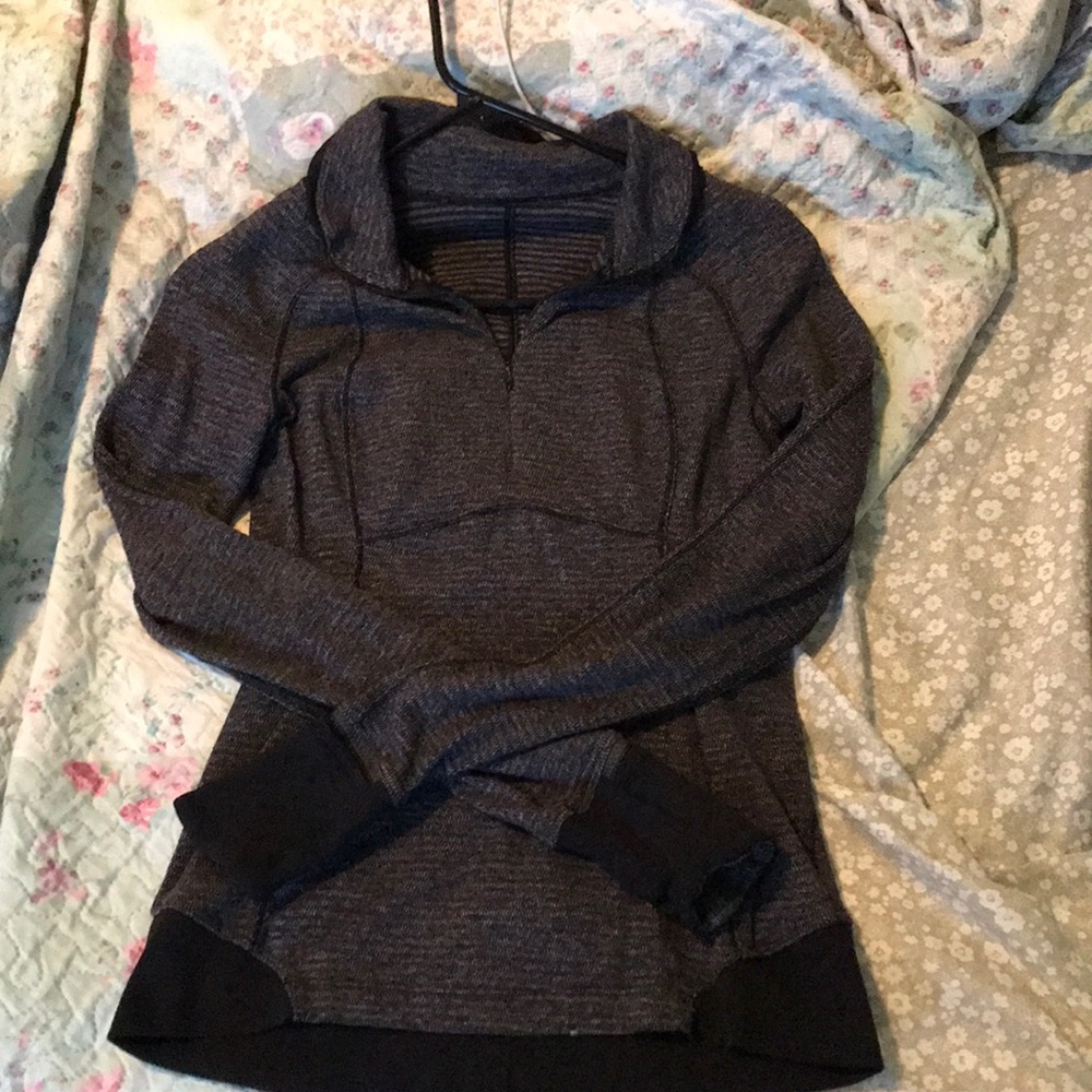 Lululemon half zip